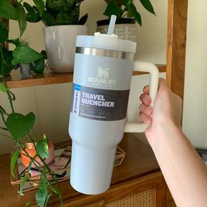 Stanley Adventure Quencher 40oz Travel Tumbler